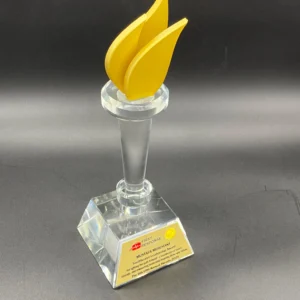 Handcrafted crystal gift item available for delivery across UAE