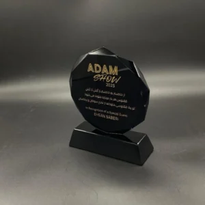 Uniquely crafted diamond shape crystal trophy